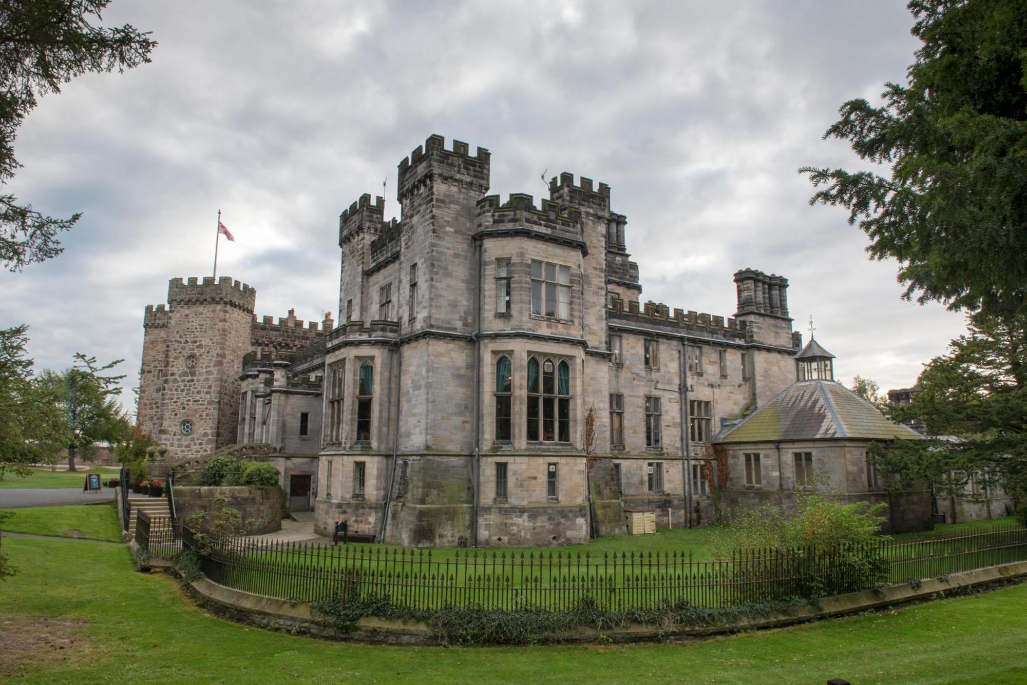 Ashton Hall At Lancaster Golf Club ภายนอก รูปภาพ